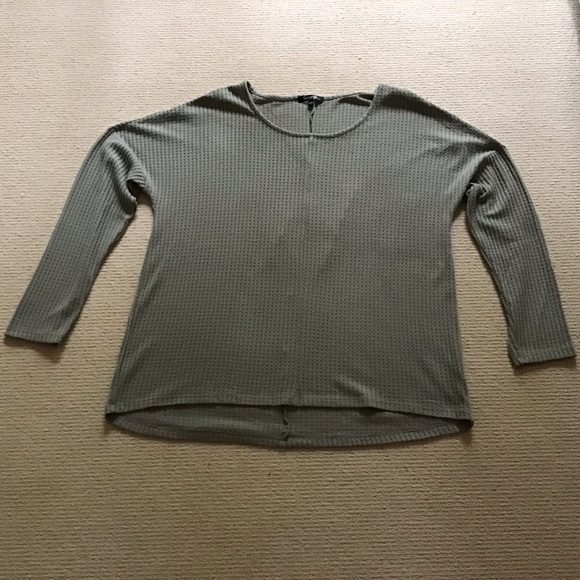 George Sweaters - 💥3/$10 Pullover Sweater